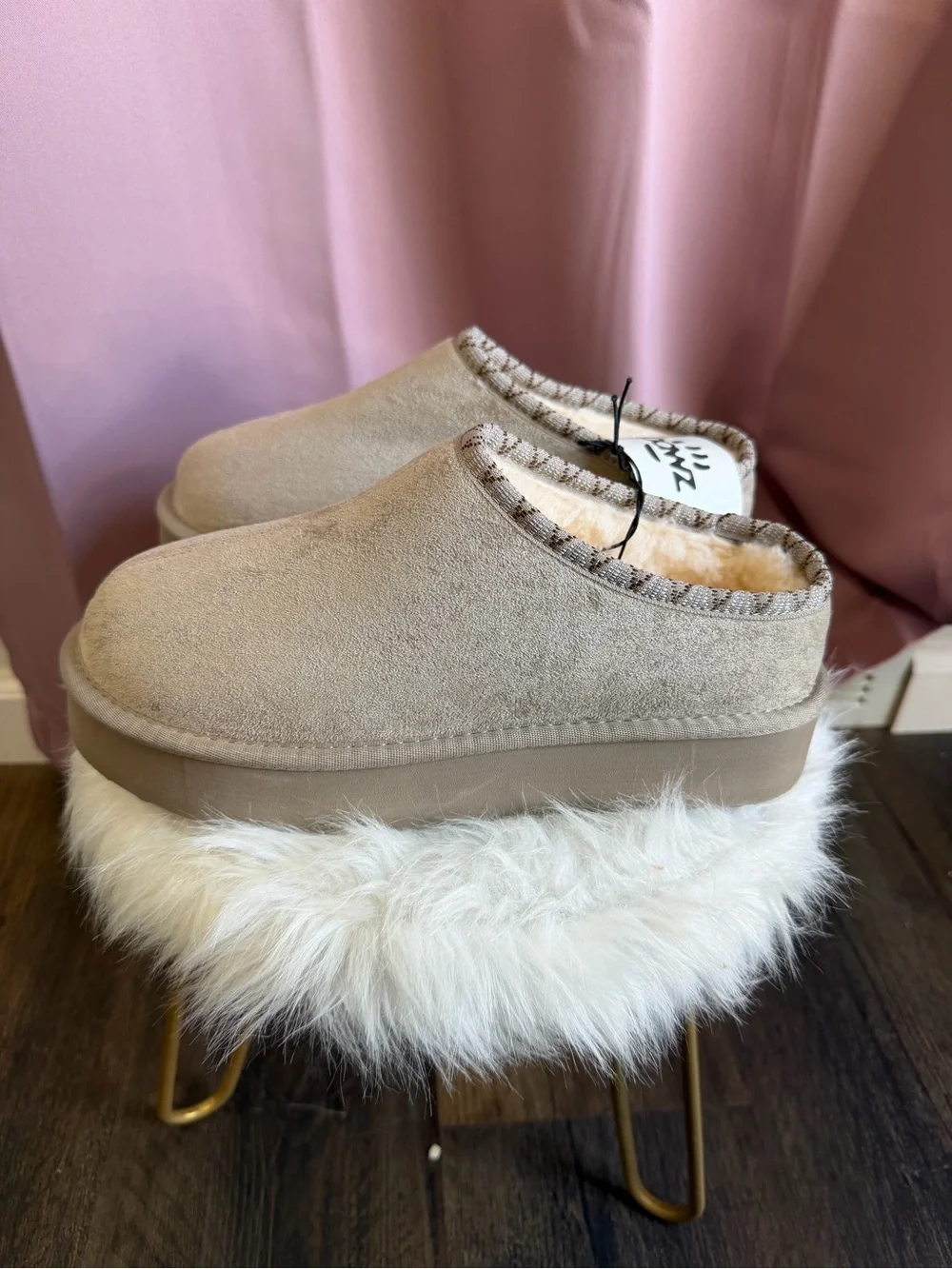 PAWZ Hazel Clog Women's Slipper Stone 9 Microsuede Faux Fur Lined Slip-On